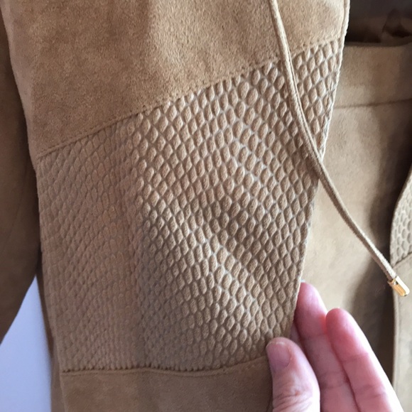 miss Style…of course faux suede jacket and skirt size 6/8 - Picture 2 of 12